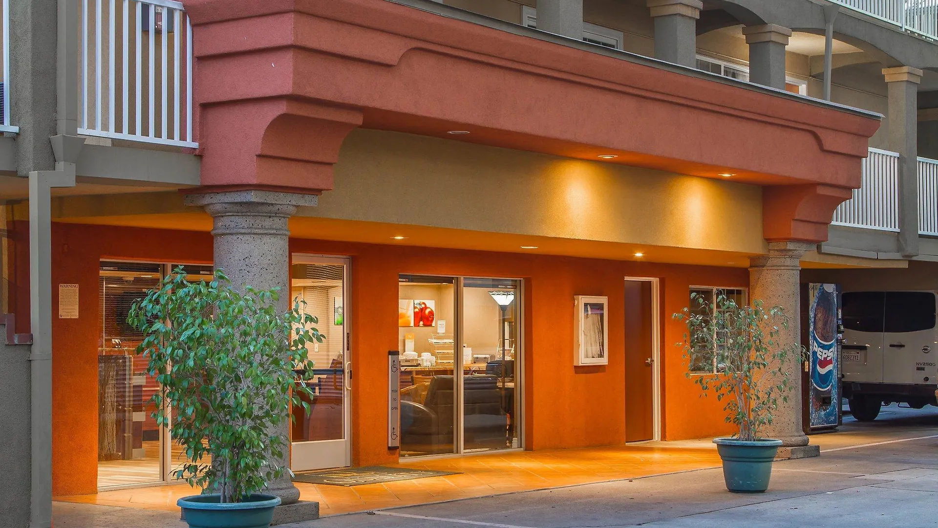 Quality Inn Sacramento Convention Center
