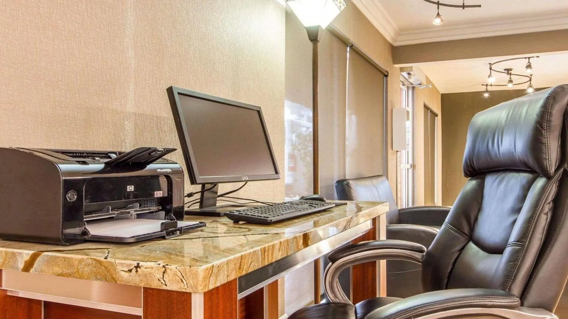 Quality Inn Sacramento Convention Center