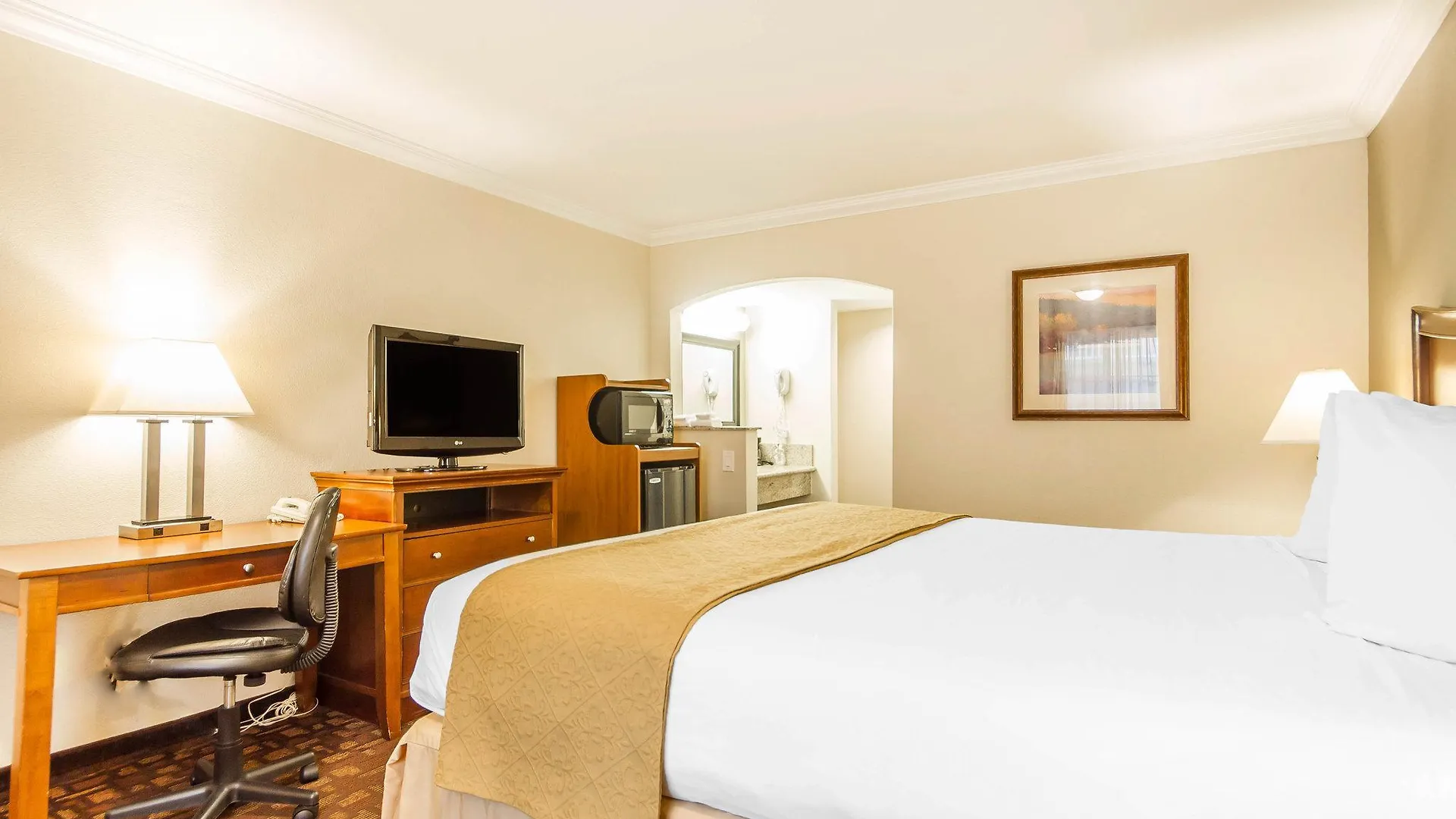 Quality Inn Sacramento Convention Center