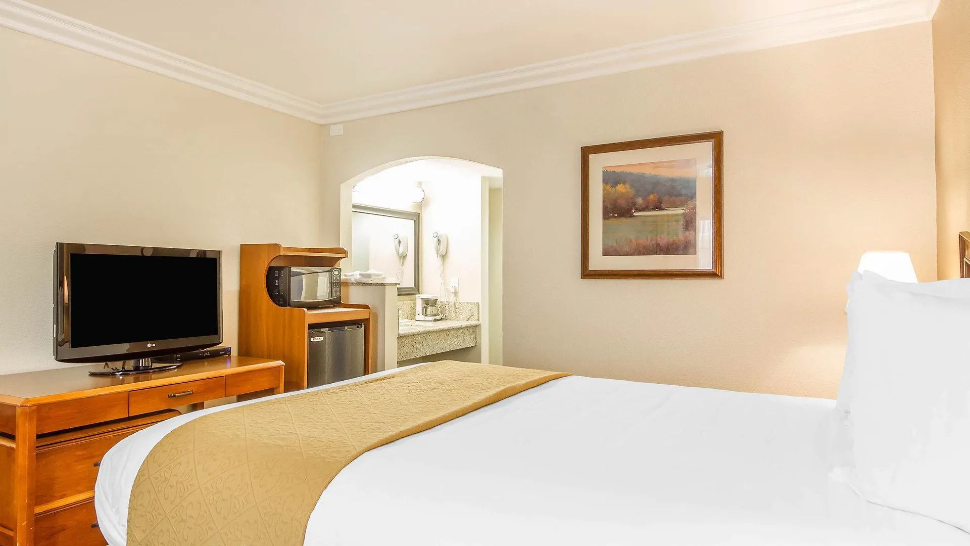 Quality Inn Sacramento Convention Center