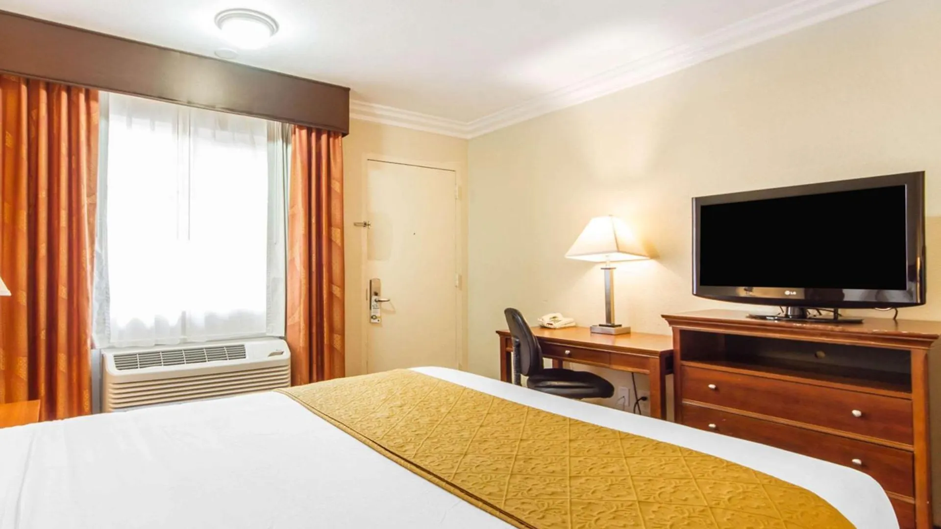 Quality Inn Sacramento Convention Center