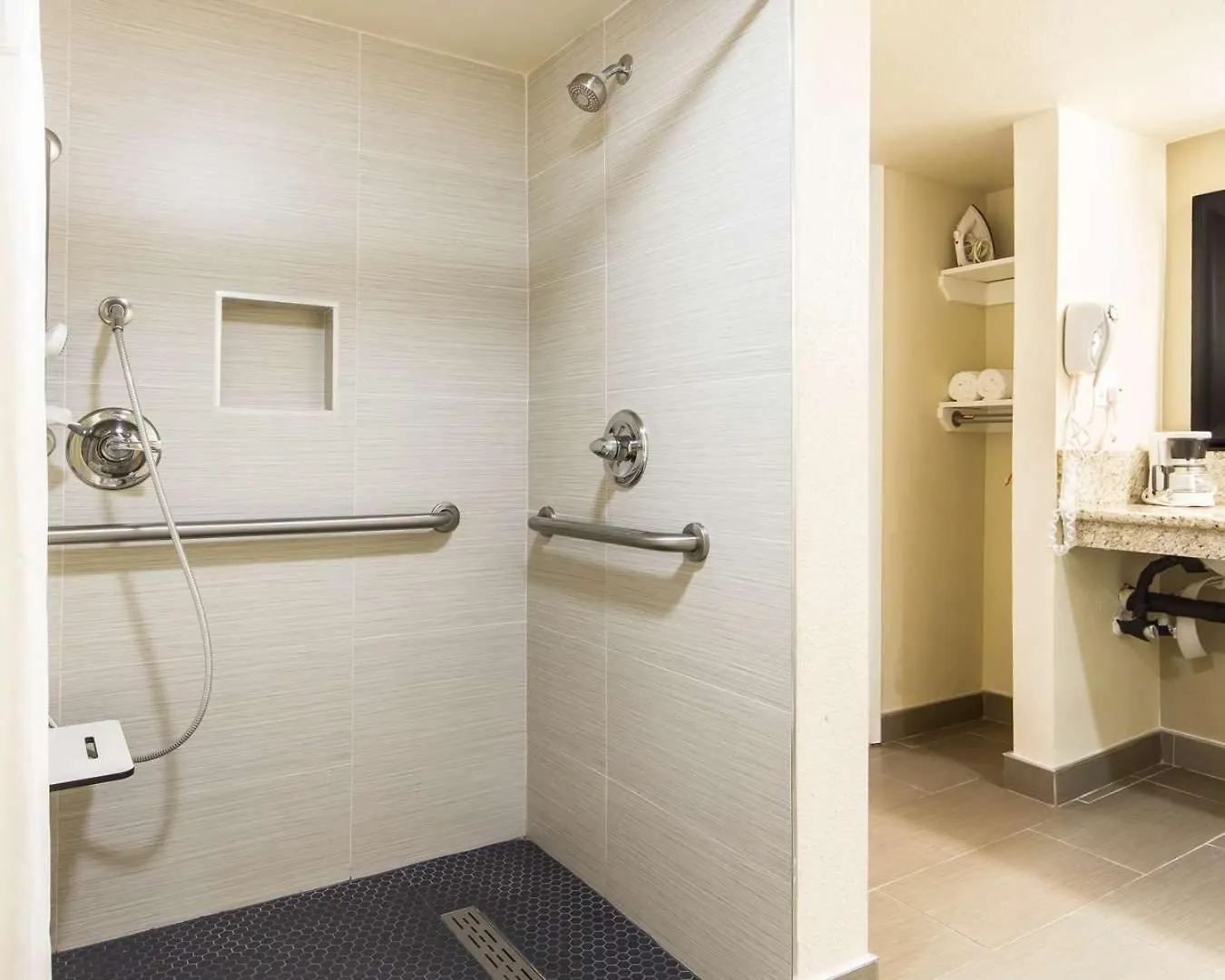 Quality Inn Sacramento Convention Center