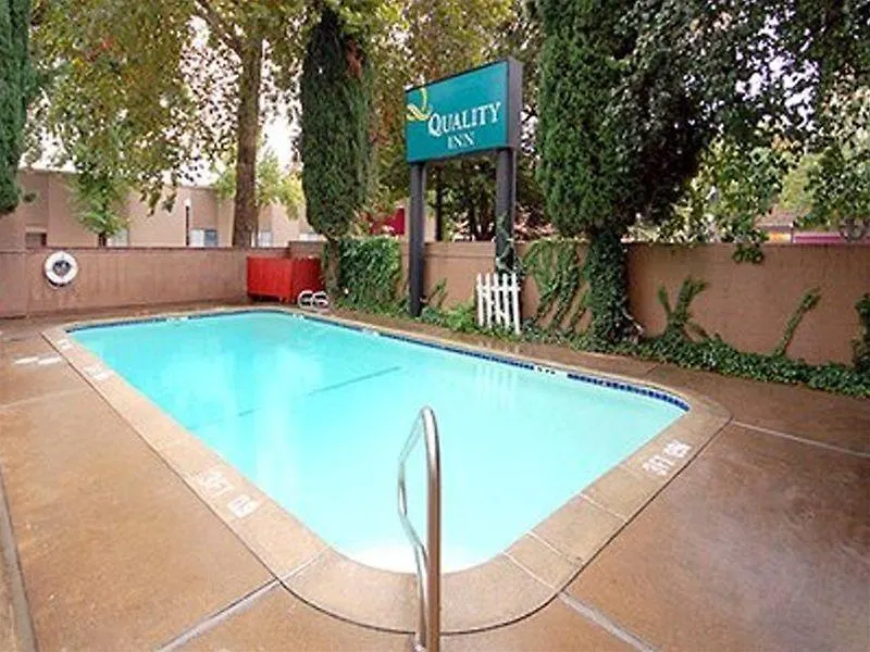 Quality Inn Sacramento Convention Center
